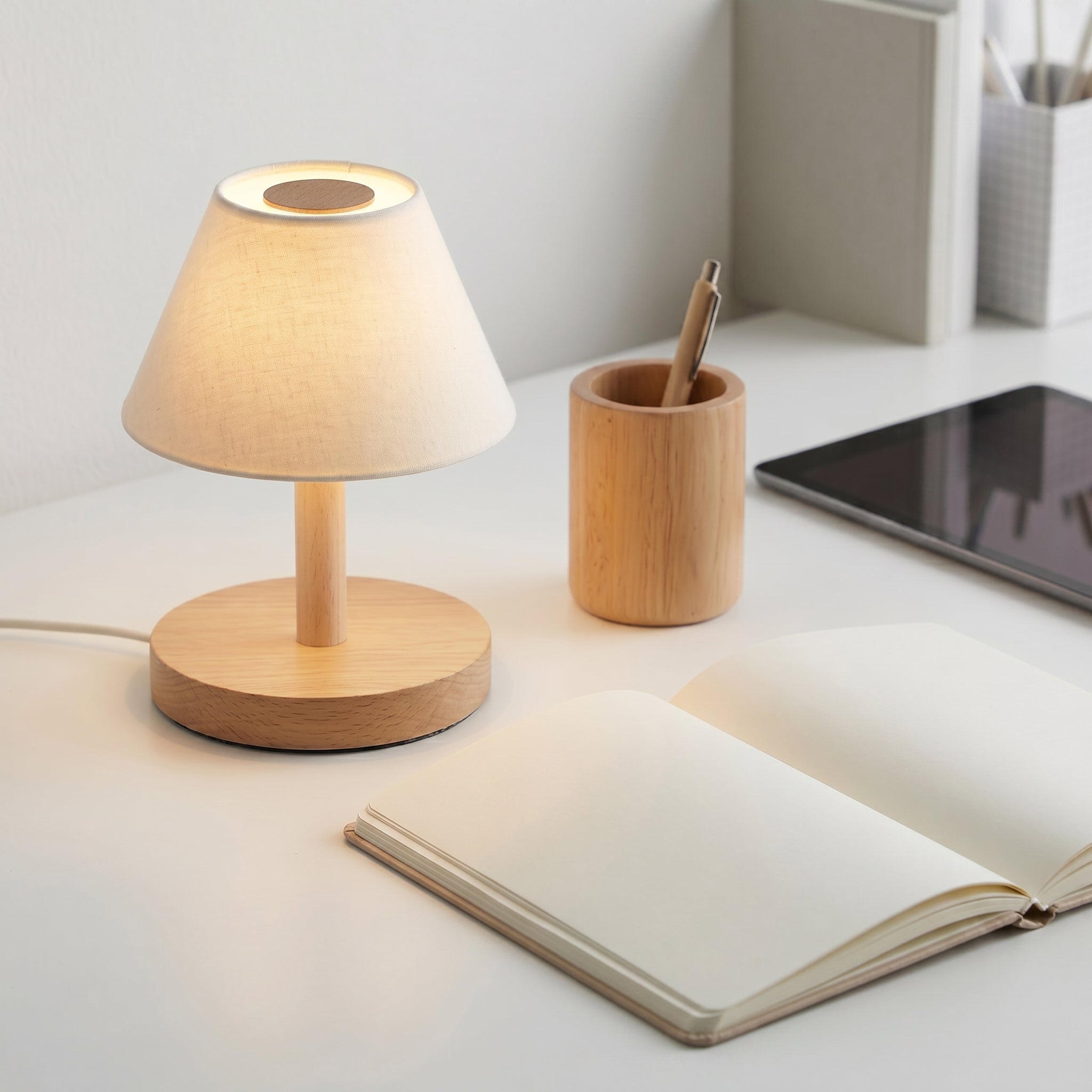 Minimalist Wooden Table Lamp