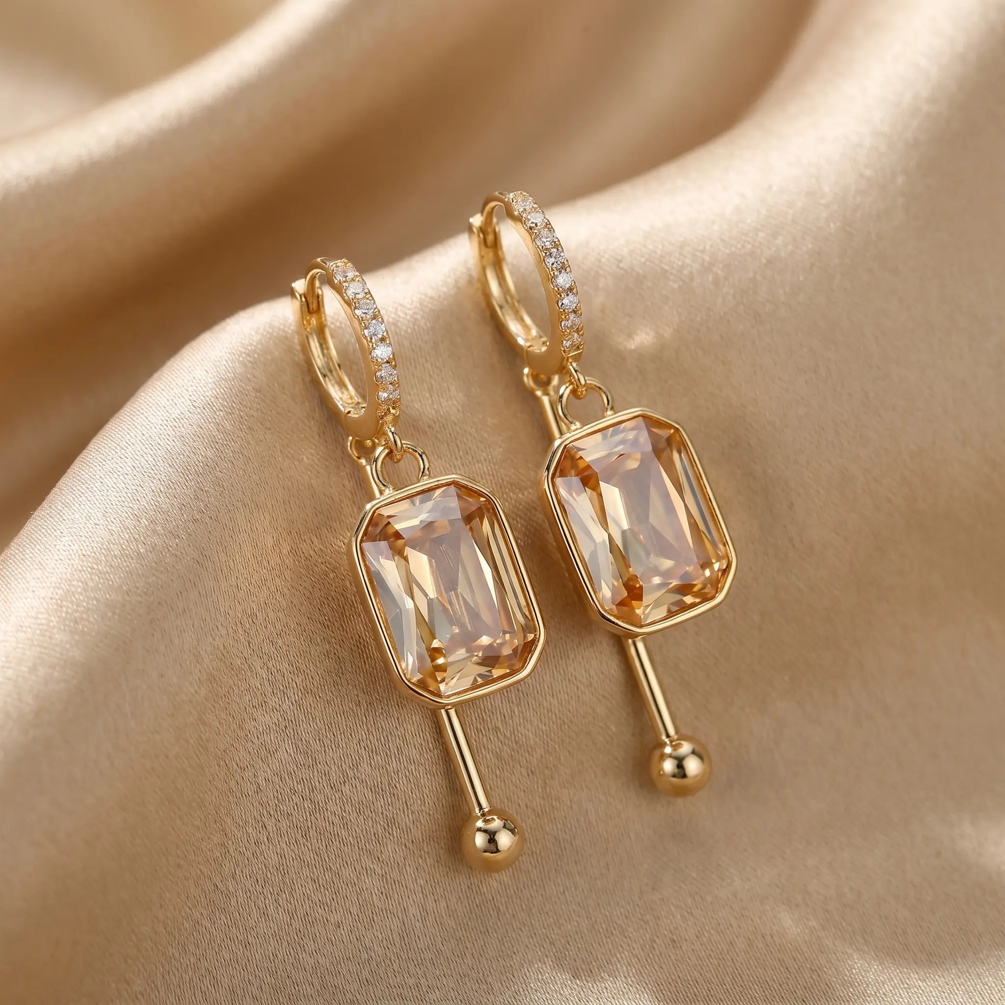 The Viral 'Zero-Weight' 14K Brilliance: Illuminate Your Complexion with Million-Dollar Radiance—Exclusively For Sensitive Ears & Guaranteed No Earlobe Sag | Last Day Sale-90% OFF🔥